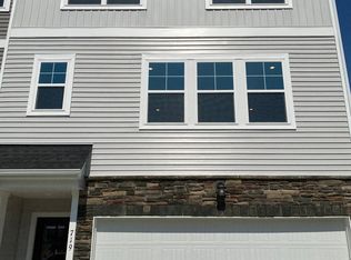 719 Shining Ray Ln, Durham, NC 27713