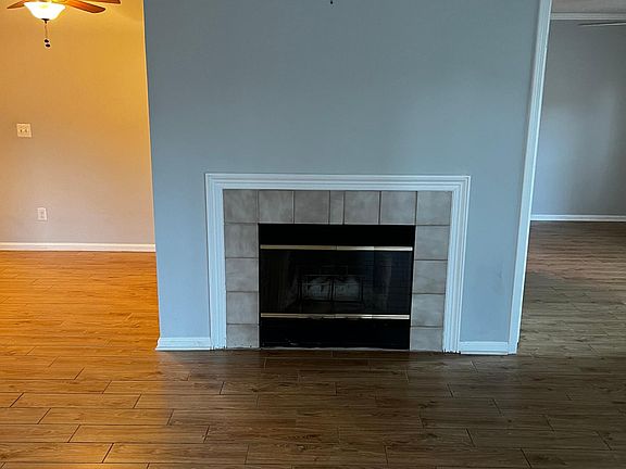 4th image of 400 Sandiron Cir Unit 417