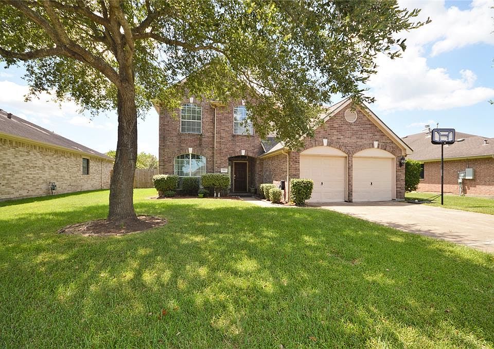 1st image of 211 Cedar Branch Dr