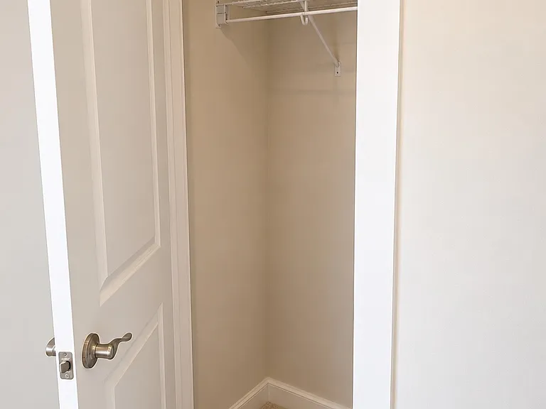 109 Marlow Ct — Photo 18