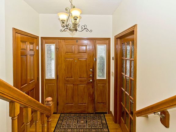 2nd image of 3280 Hidden Cove Cir