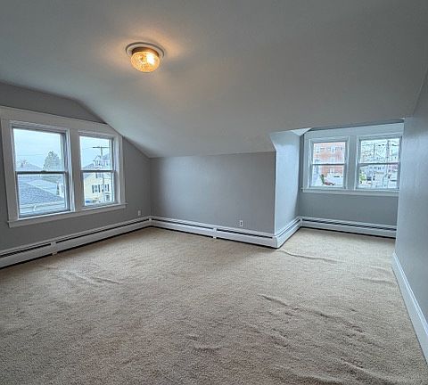 3rd image of 154 Pelham St #2