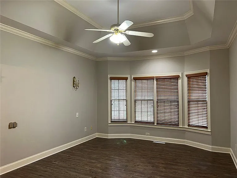 2476 Sewell Mill Rd — Photo 20