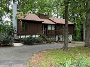 3240 High Cliffs Rd, Pfafftown, NC 27040