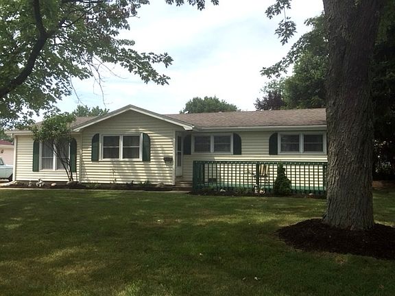 2nd image of 36 Duncan Dr