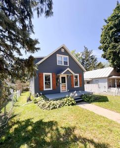 319 8th Avenue, Baraboo, WI, 53913