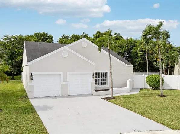 8587 Dynasty Drive, Boca Raton, FL 33433