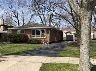 1810 Illinois Rd, Northbrook, IL 60062