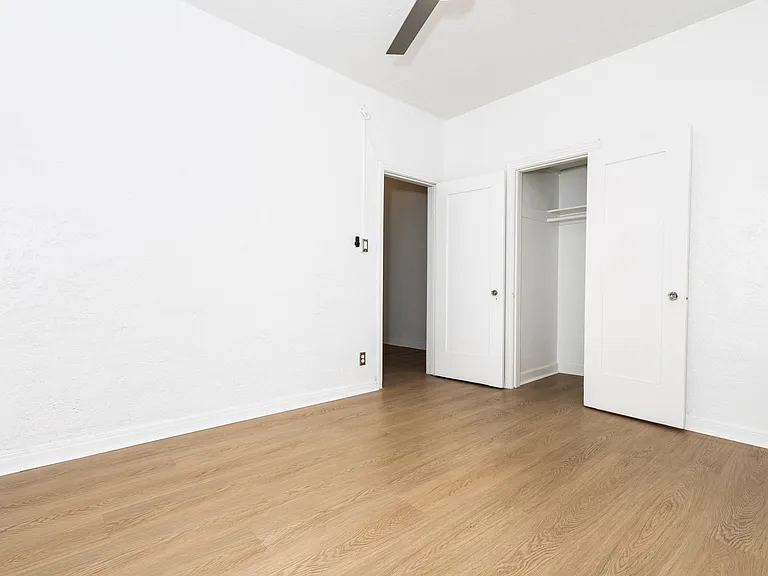 Gramercy Lofts — Photo 25