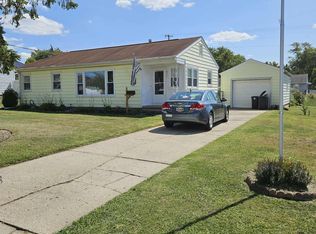 851 Crescent Dr, Urbana, OH 43078