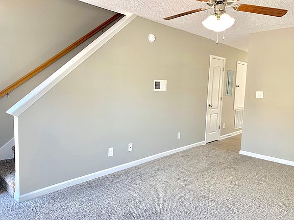 5th image of 112 Sango Place Villa Dr APT C
