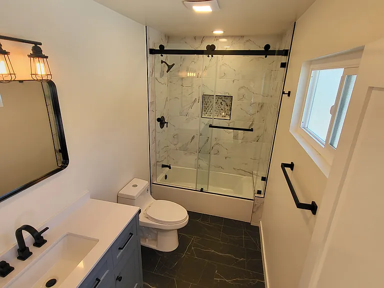 508 Orena St #B — Photo 6