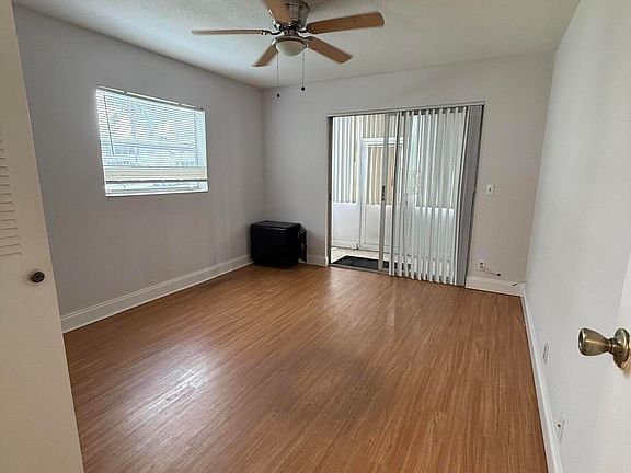 5th image of 449 Monaco Park #J