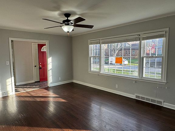 3rd image of 510 James Ave