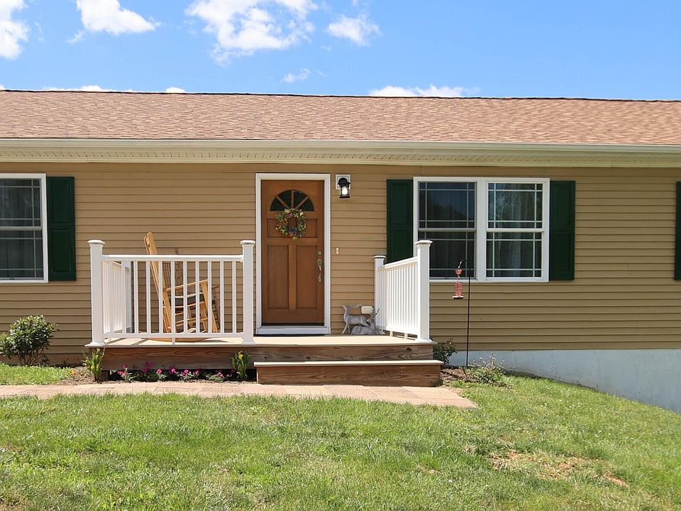 1st image of 233 Gallimore Ln NE