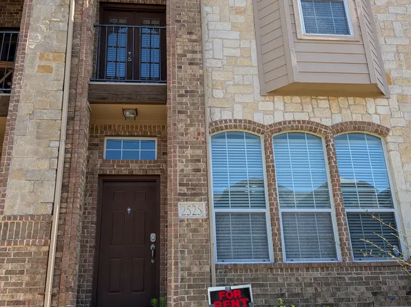 2525 Bonnie Ln, The Colony, TX 75056