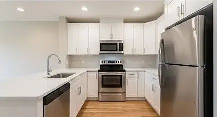 1st image of 2900 N Elm St