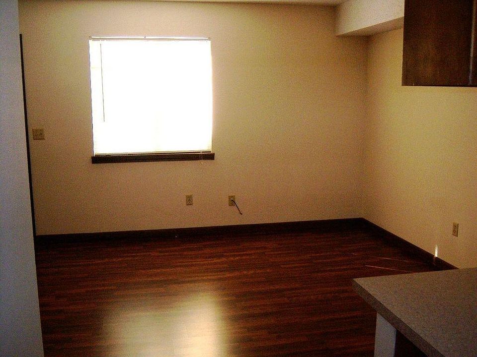 2nd image of 2351 E Cherry St APT 2