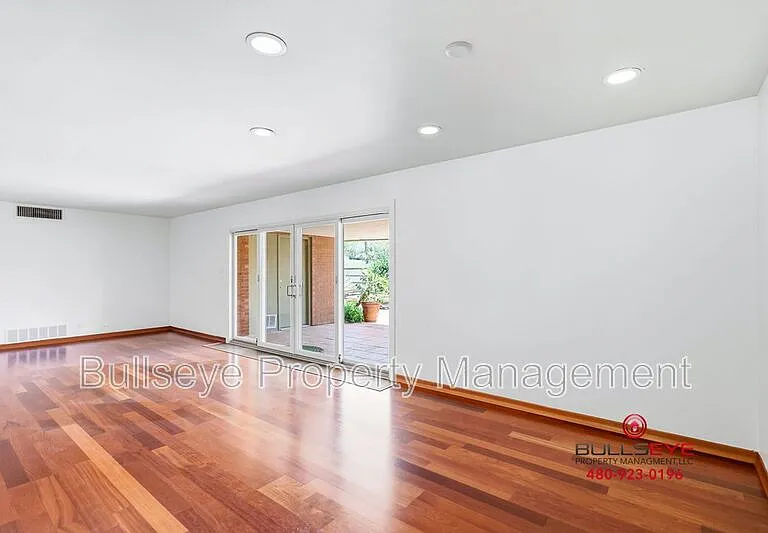 1617 W Flower Cir N — Photo 12