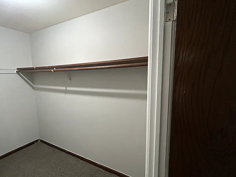 313 & 329 N Maple St — Photo 7