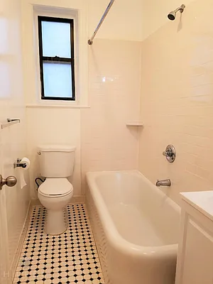 Rented by Hillel Realty Group | media 34