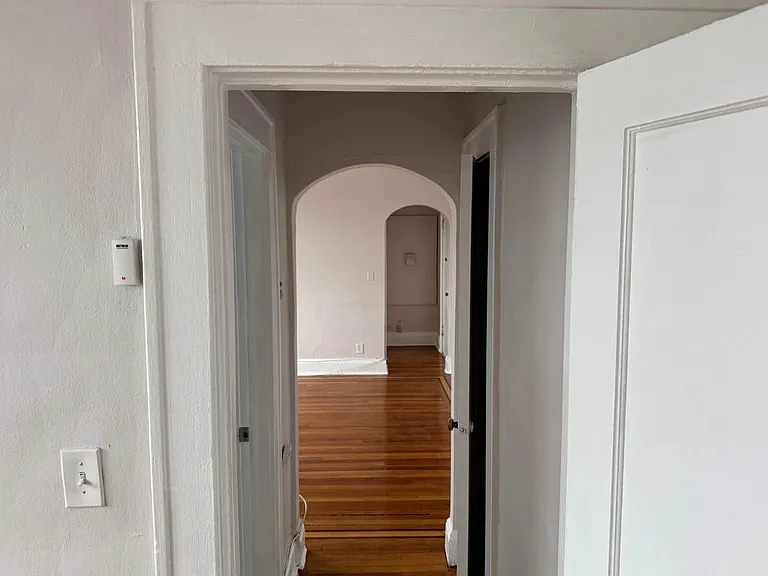 311 Queen Anne Rd #3 — Photo 1