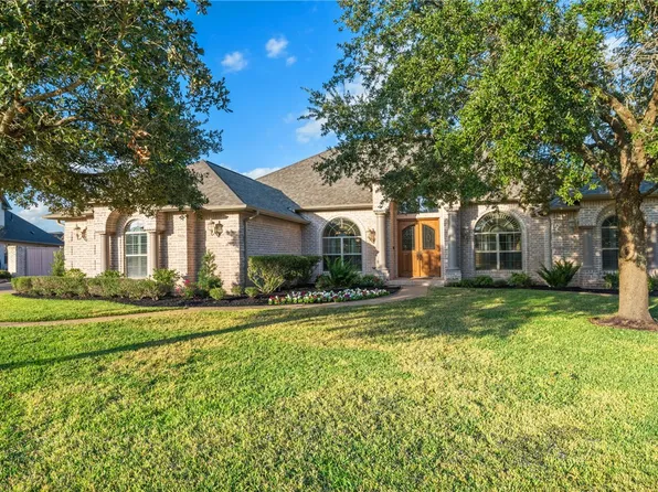 3803 Park Meadow Ln, Bryan, TX 77802