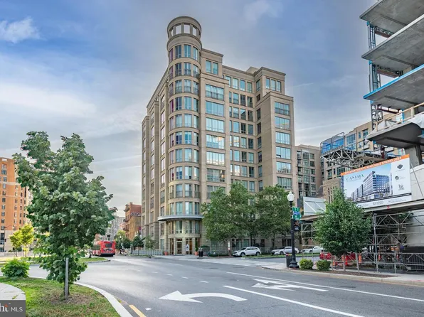 301 Massachusetts Ave NW APT 701, Washington, DC 20001