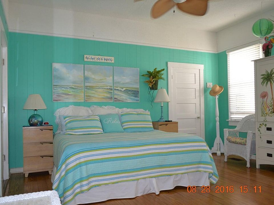 Master Bedroom with king bed