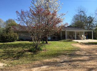 776 Old Salt Rd, Sumrall, MS 39482