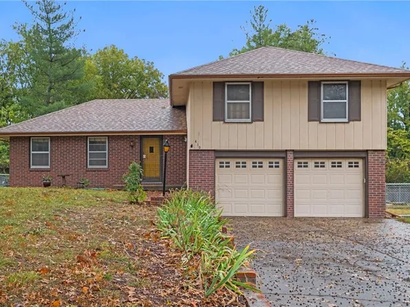 419 Topeka Ave, Leavenworth, KS 66048