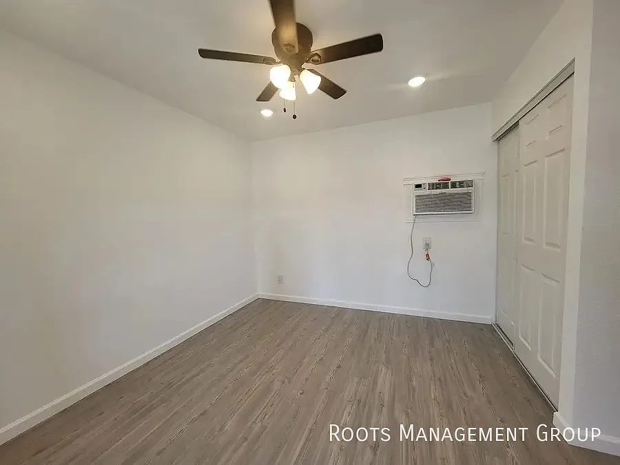 1 Bed 1 Bath Home Available for Lease at Rosehaven Estates & RV Resort - Apply Now! — Photo 3