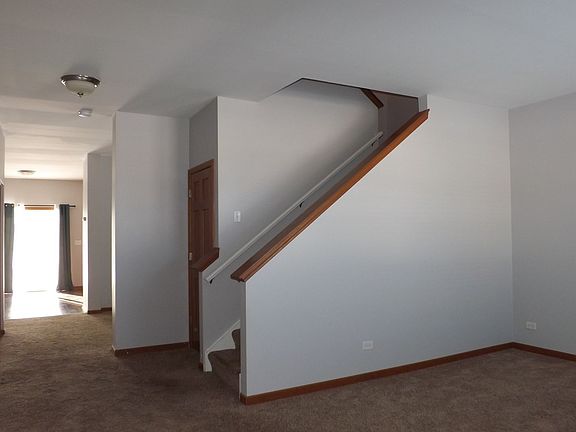 2nd image of 39767 Torry Ln