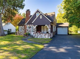 1659 Creek St, Rochester, NY 14625