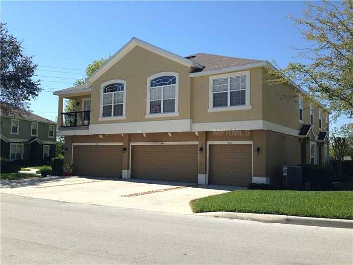 842 Ashworth Overlook Ln