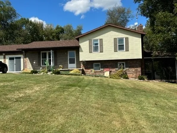 301 E Westminister Drive, Salem, IN 47167
