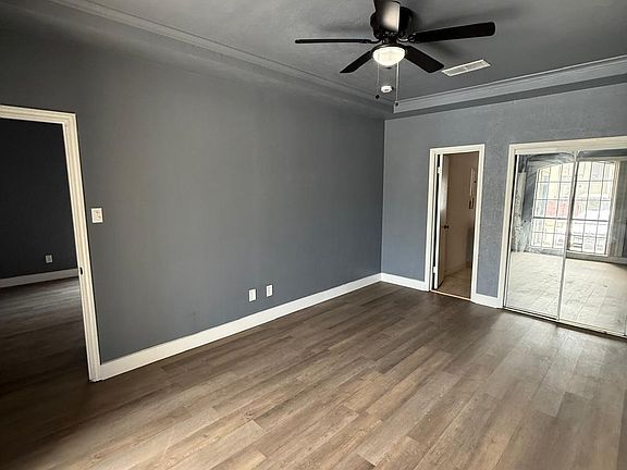 5th image of 611 Oriole Blvd APT 703