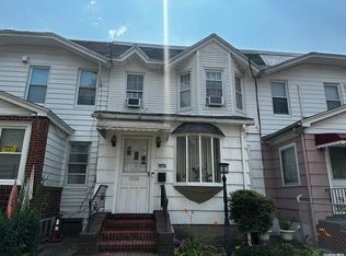 10726 111th St, South Richmond Hill, NY 11419