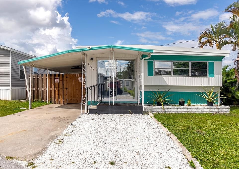 1st image of 307 52ND AVENUE DRIVE W