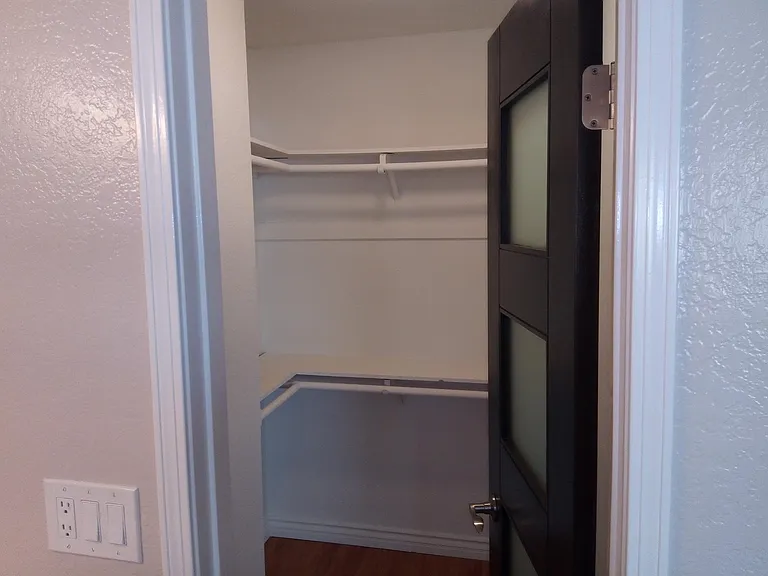 17152 Harbor Bluffs Cir — Photo 16