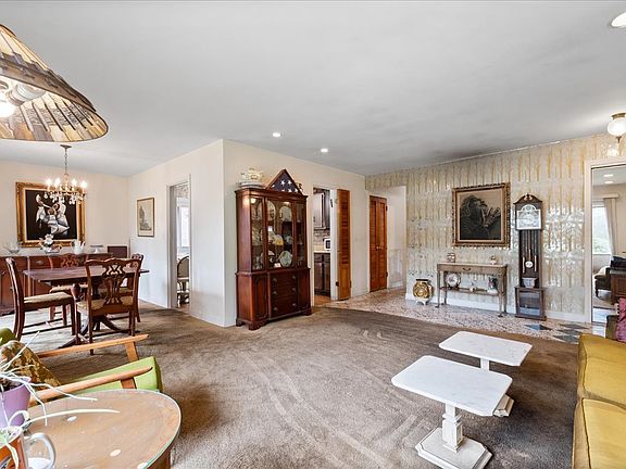 4th image of 8624 Hamlin Ave