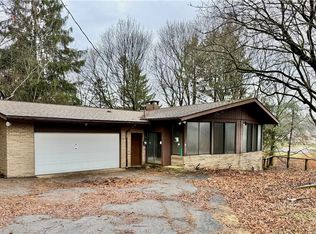 2898 Canton Rd, Uniontown, OH 44685