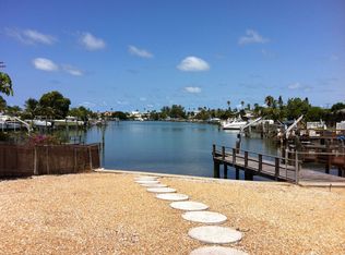 2262 W Vina Del Mar Blvd, Saint Pete Beach, FL 33706