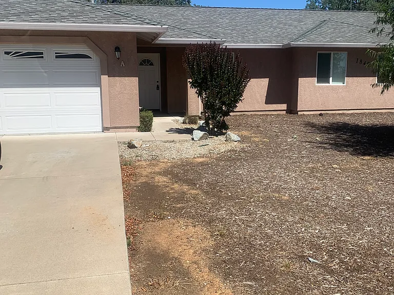 1840 Collyer Dr #A — Photo 1