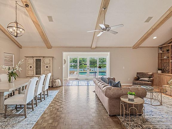 4th image of 5059 Ortega Forest Dr