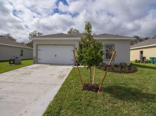 5352 Oakland Lake Cir, Fort Pierce, FL 34951
