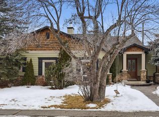 2623 Glenmount Dr SW, Calgary, AB T3E4C2