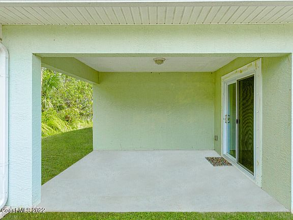 2nd image of 1580 Seeley Cir NW