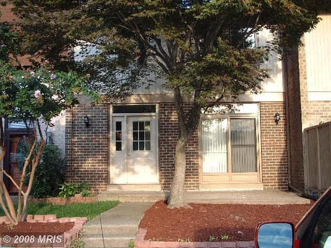 1st image of 2678 Seville Cir