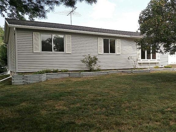 2nd image of 1017 E Acres Dr
